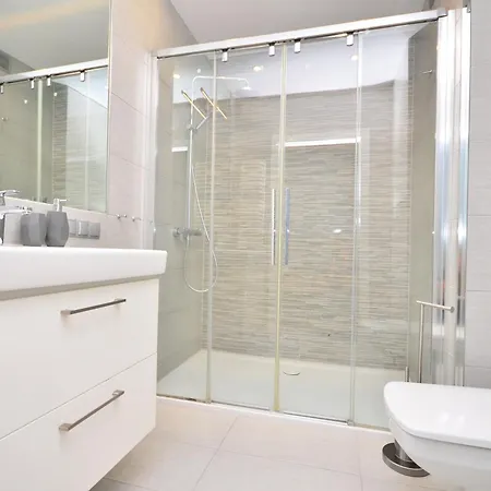 Wellness & Porta Mare - - 60 M2 - Widok Na Morze ! ! ! Appartement Dziwnówek